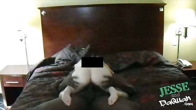 Quality contorol :  Latina babysitter kuthah susu ing wong lan apologizes dening jinis Hot porno 